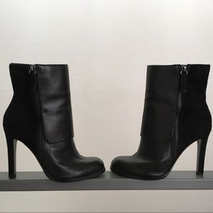 !!PRICE DROP!! Pour La Victoire Booties